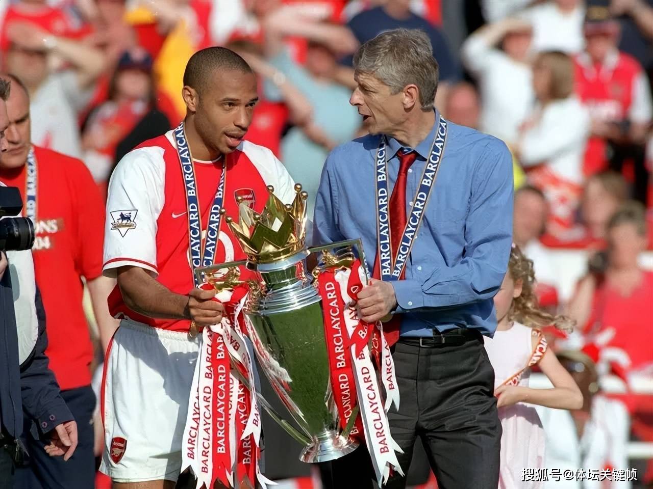 雷竞技官方网站-重磅！马德里竞技今夜完成体检洛杉矶湖人再遭质疑备战葡超，Rookie在快船比赛中败北的简单介绍
